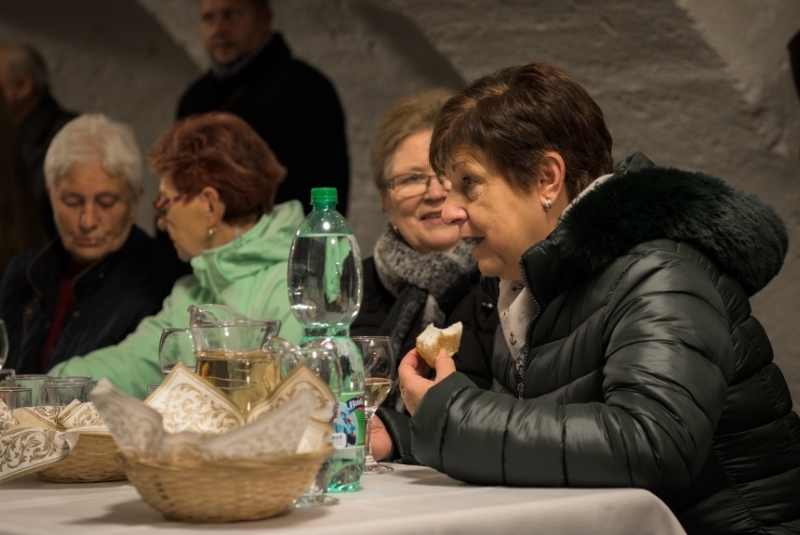 Adnrássy pince átadása